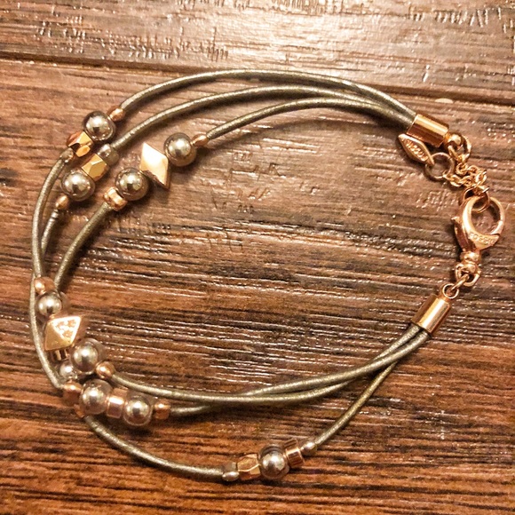 NWOT Fossil Two Tone Rose Gold Beaded Gray Leather Multi Strand Bracelet - Picture 2 of 4